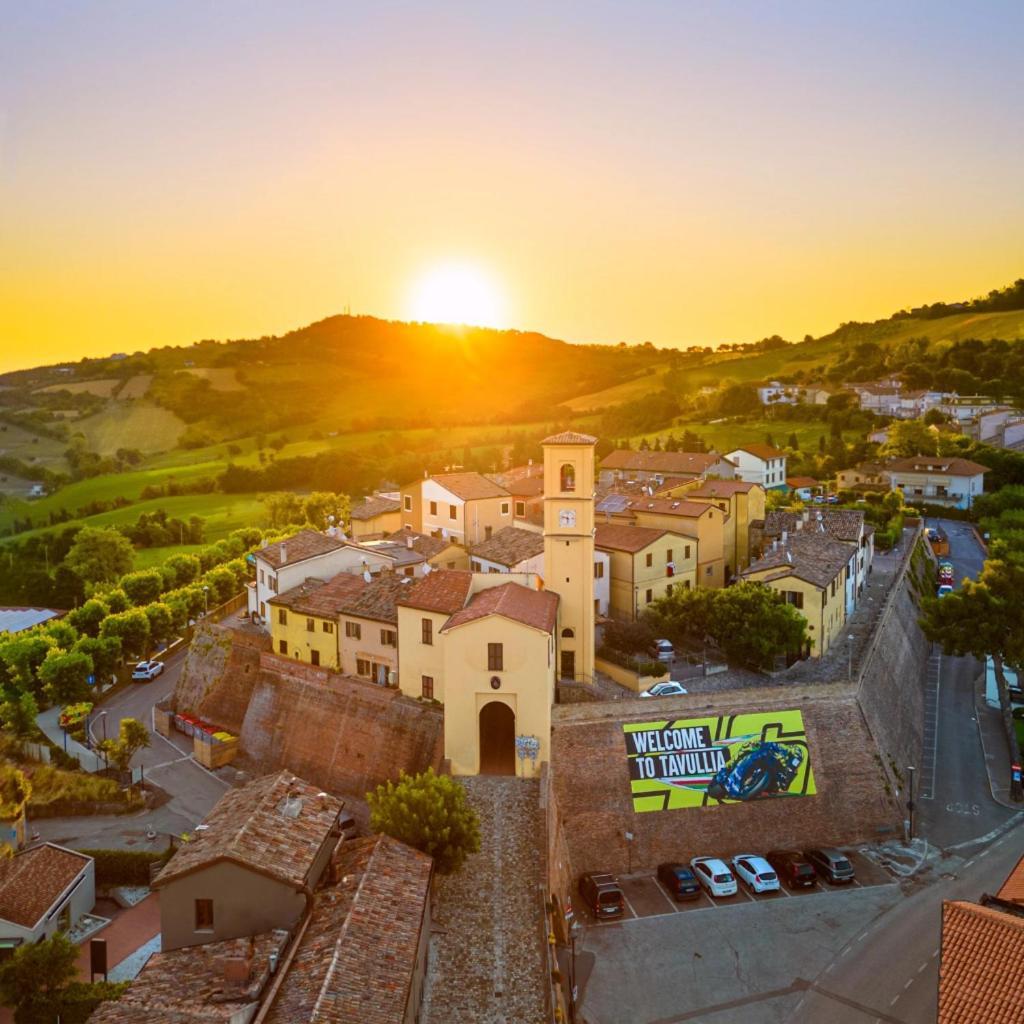 Bed and Breakfast La Sosta Di Guido A Tavullia Esterno foto