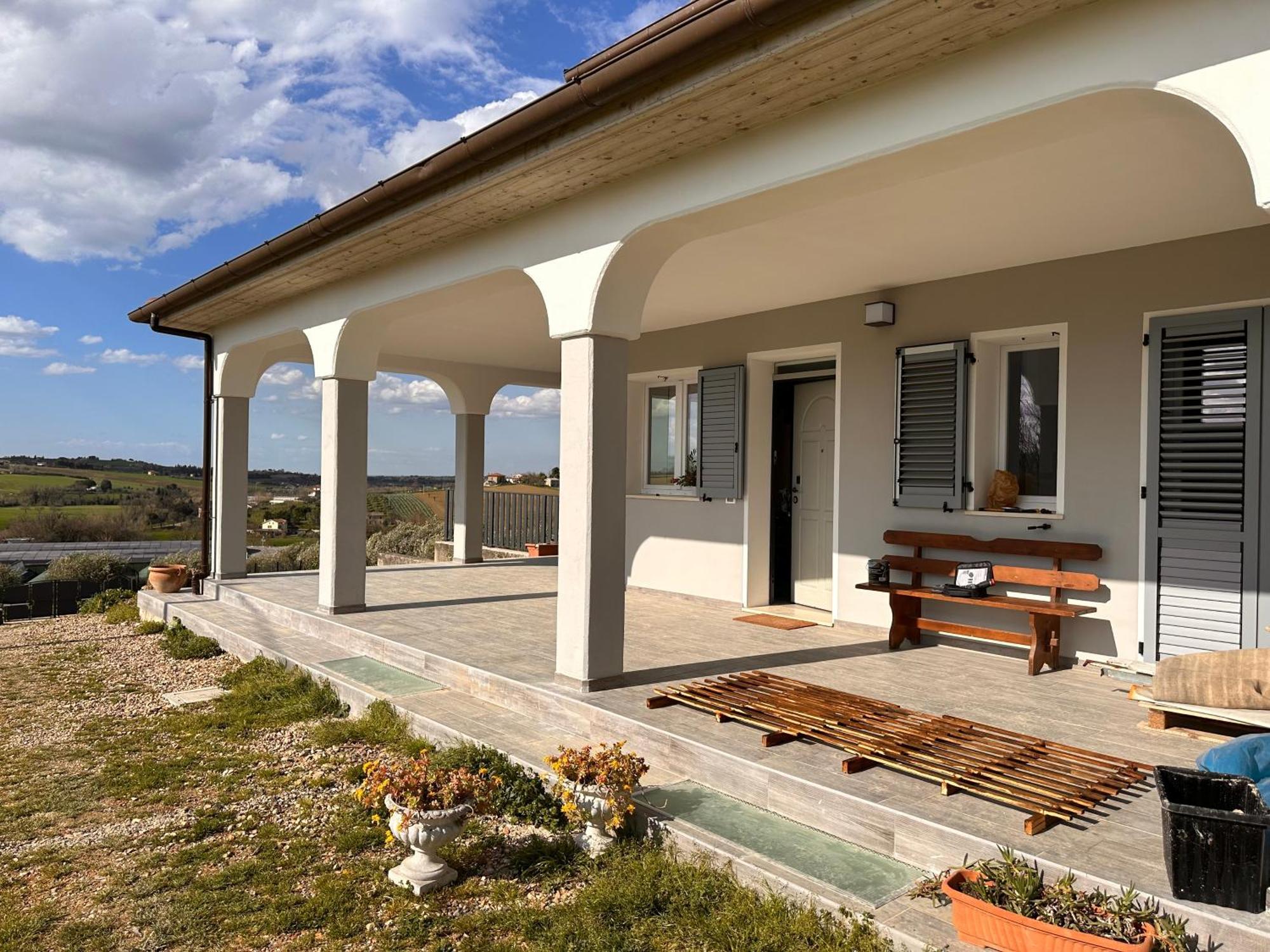 Bed and Breakfast La Sosta Di Guido A Tavullia Esterno foto